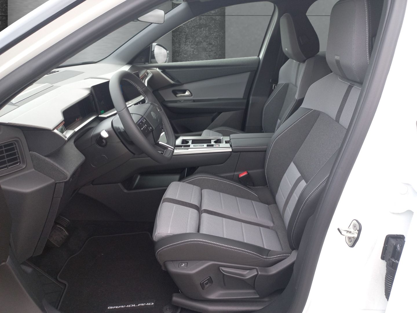 Opel Grandland (X) - Bild 8