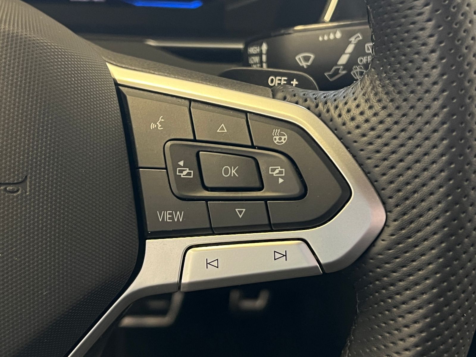 Fahrzeugabbildung Volkswagen Passat Alltrack Variant 2.0 TDI DSG 4MOTION *AHK