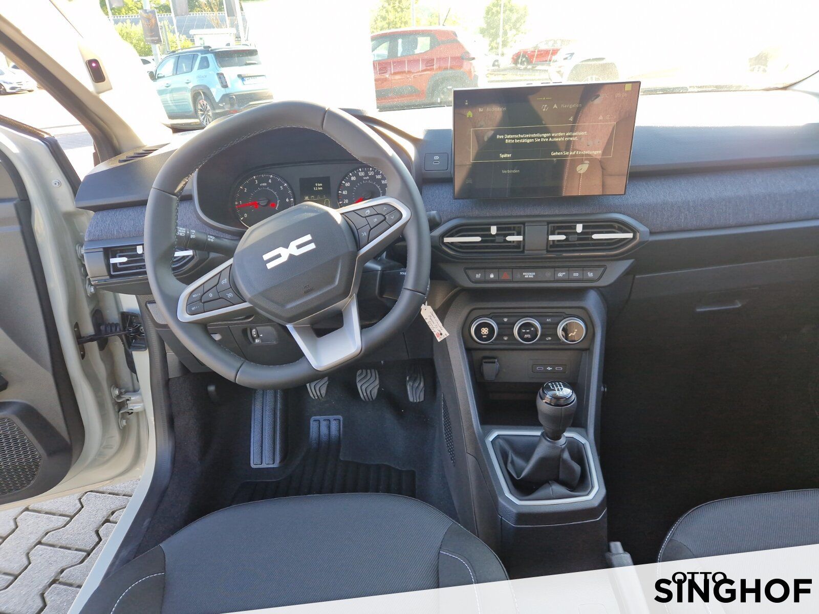 Fahrzeugabbildung Dacia Neuer Sandero Expression TCe 100