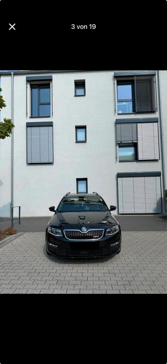 Skoda Octavia 2014 — rear view