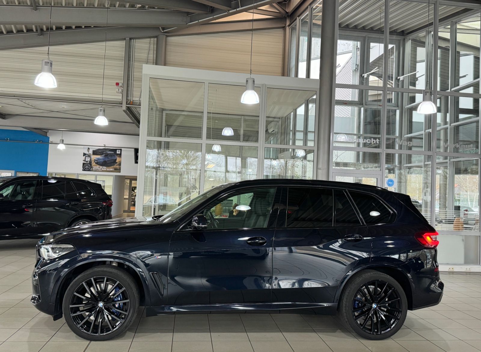 Fahrzeugabbildung BMW X5 xD30d M Sport 360° Panorama H/K HUD DAB 22"