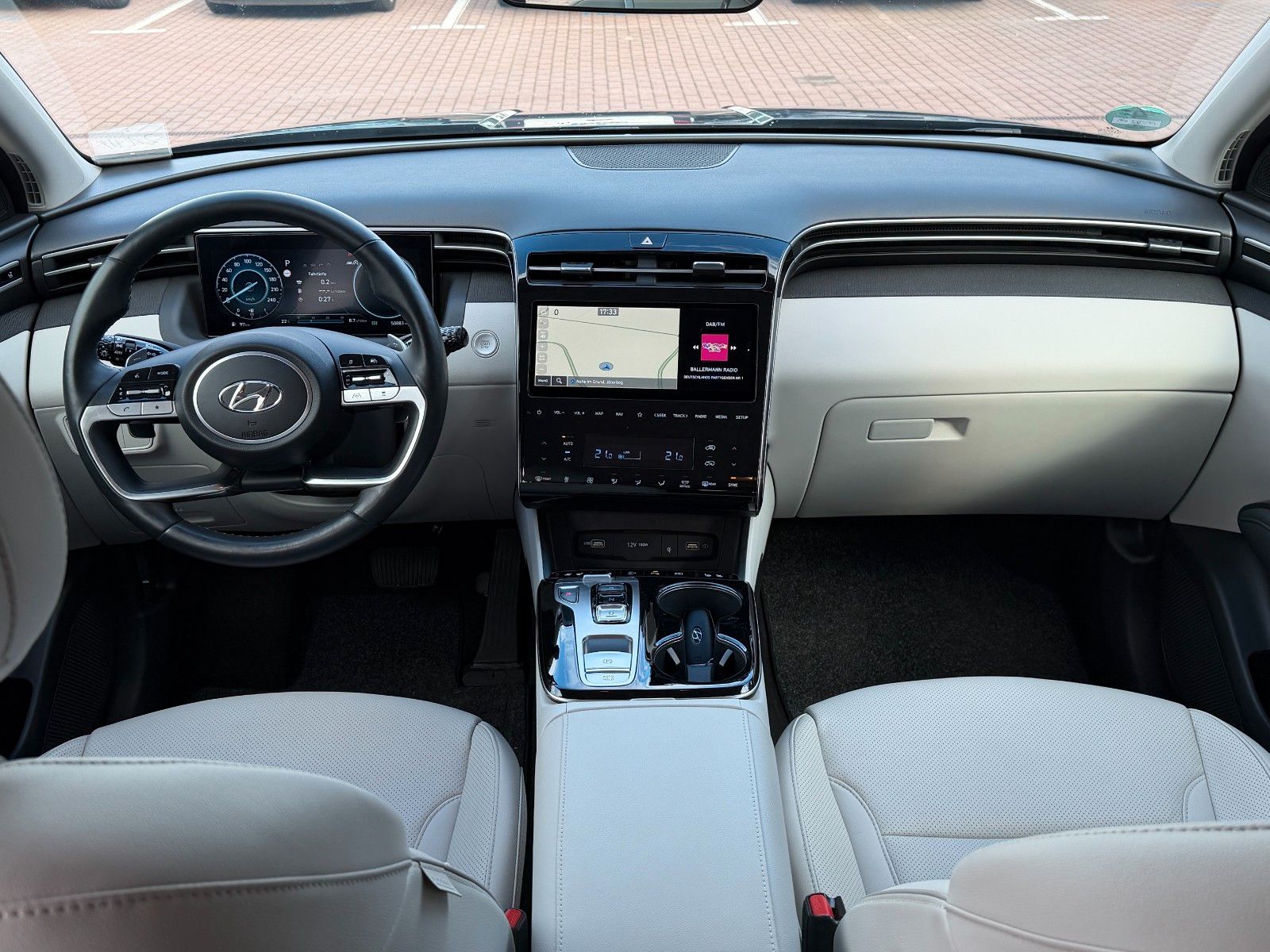 Fahrzeugabbildung Hyundai TUCSON 1.6 T-GDI Prime *Nav*AHK*ACC*ECS*LED*360°