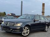 Mercedes-Benz C -Klasse  C 220 T CDI BlueEfficiency - Mercedes-Benz C 220 aus 2012 mit Diesel-Antrieb: Kombi