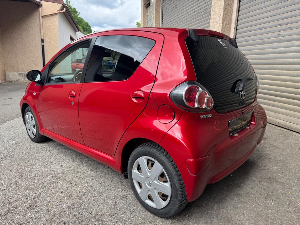 Toyota Aygo (X)