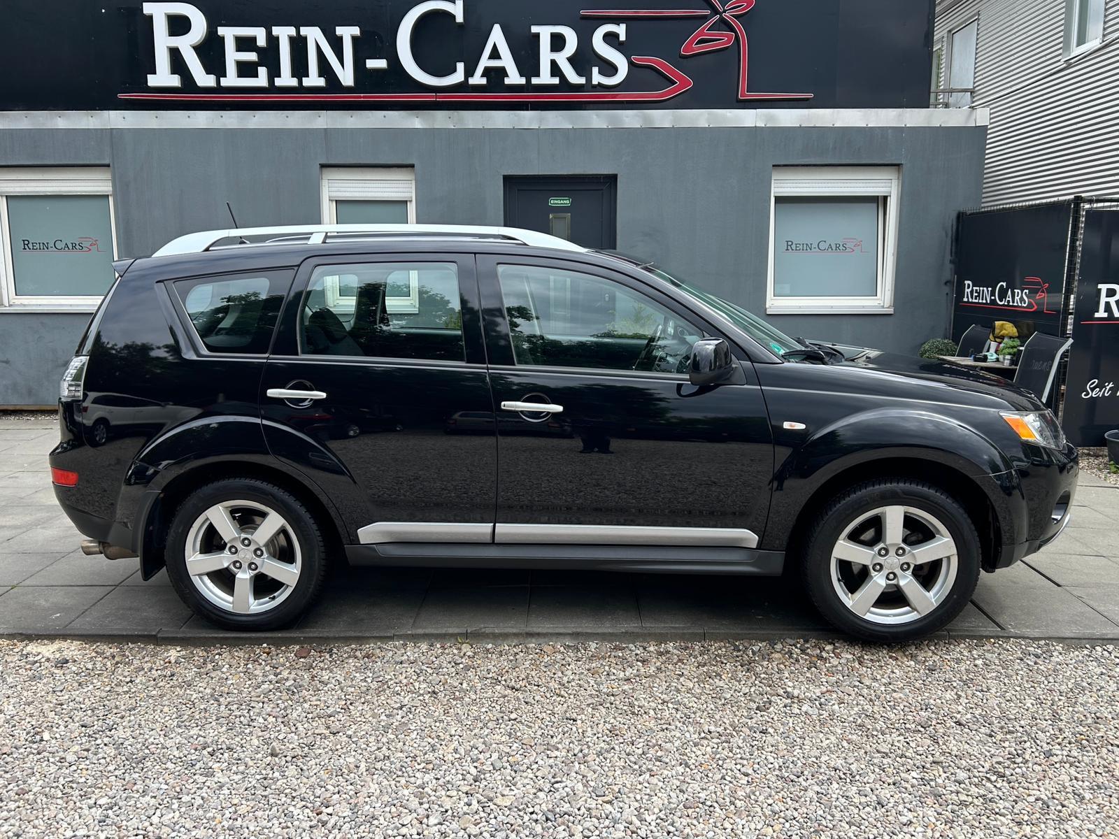 Mitsubishi Outlander 2.4 Instyle/KEYLESS/S-DACH/LPG/LEDER/