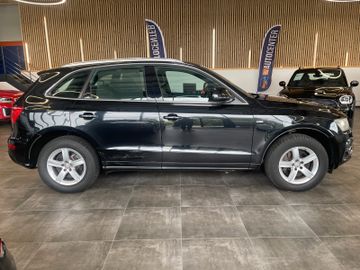 Audi Q5 3.2 FSI quattro Aut. S-LINE EXCLUSIVE*NAVI*