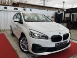 BMW 220 Active Tourer - BMW 220 Active Tourer aus 2020