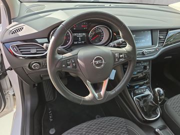 Fahrzeugabbildung Opel Astra 1.0 Turbo ON Klima Einparkhilfe