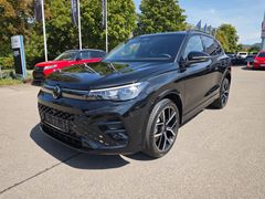 VW Tiguan R-Line 2.0 TDI 193PS 4Motion #AHK #PANO VW Tiguan R-Line 2.0 TDI 193PS 4Motion #AHK #PANO