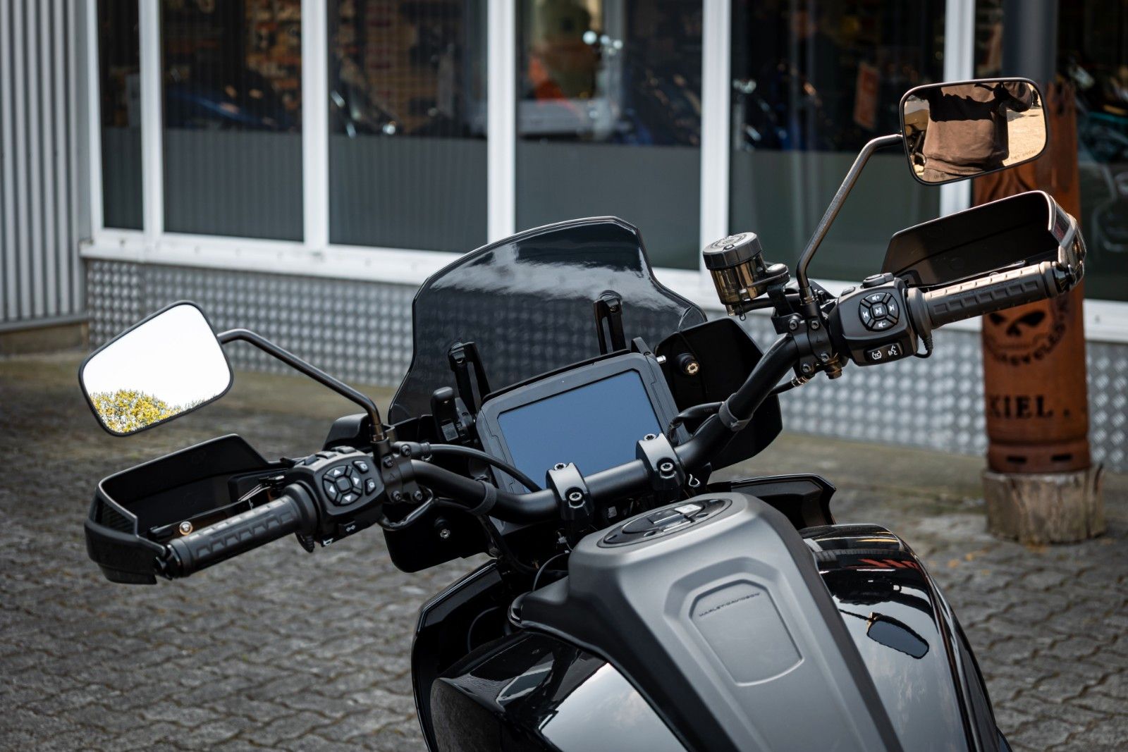 Fahrzeugabbildung Harley-Davidson RA1250S Pan America Special