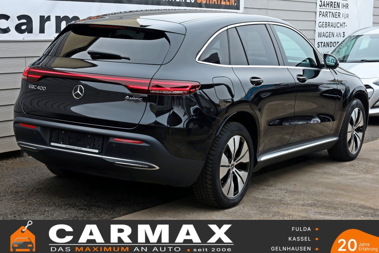 Fahrzeugabbildung Mercedes-Benz EQC 400 4Matic,Leder,Navi,LED,SH,Kamera,AHK