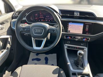 Audi Q3 - 10