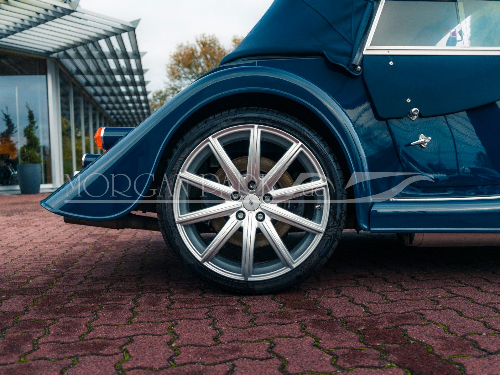 Fahrzeugabbildung Morgan Plus 8 *Distressed Tan Sonderleder*