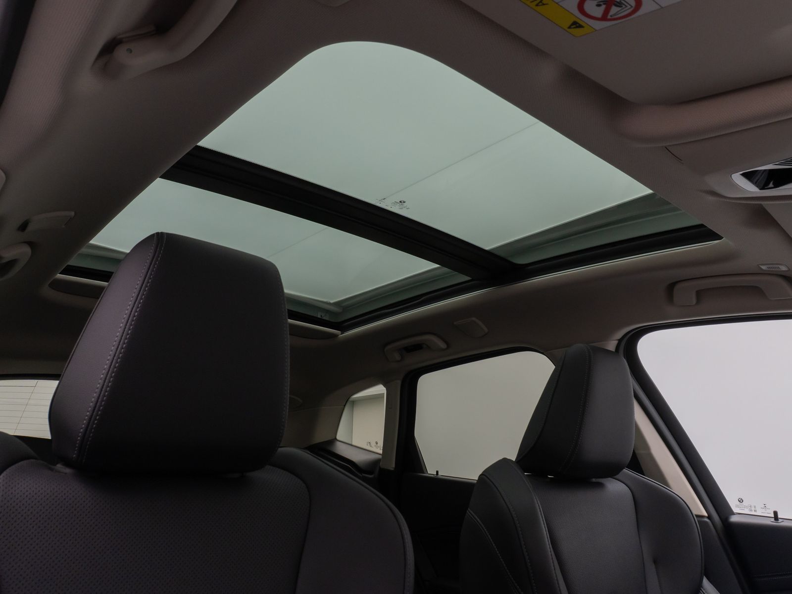 Fahrzeugabbildung BMW 218d Active Tourer Panorama 360°HUD Komfort AHK