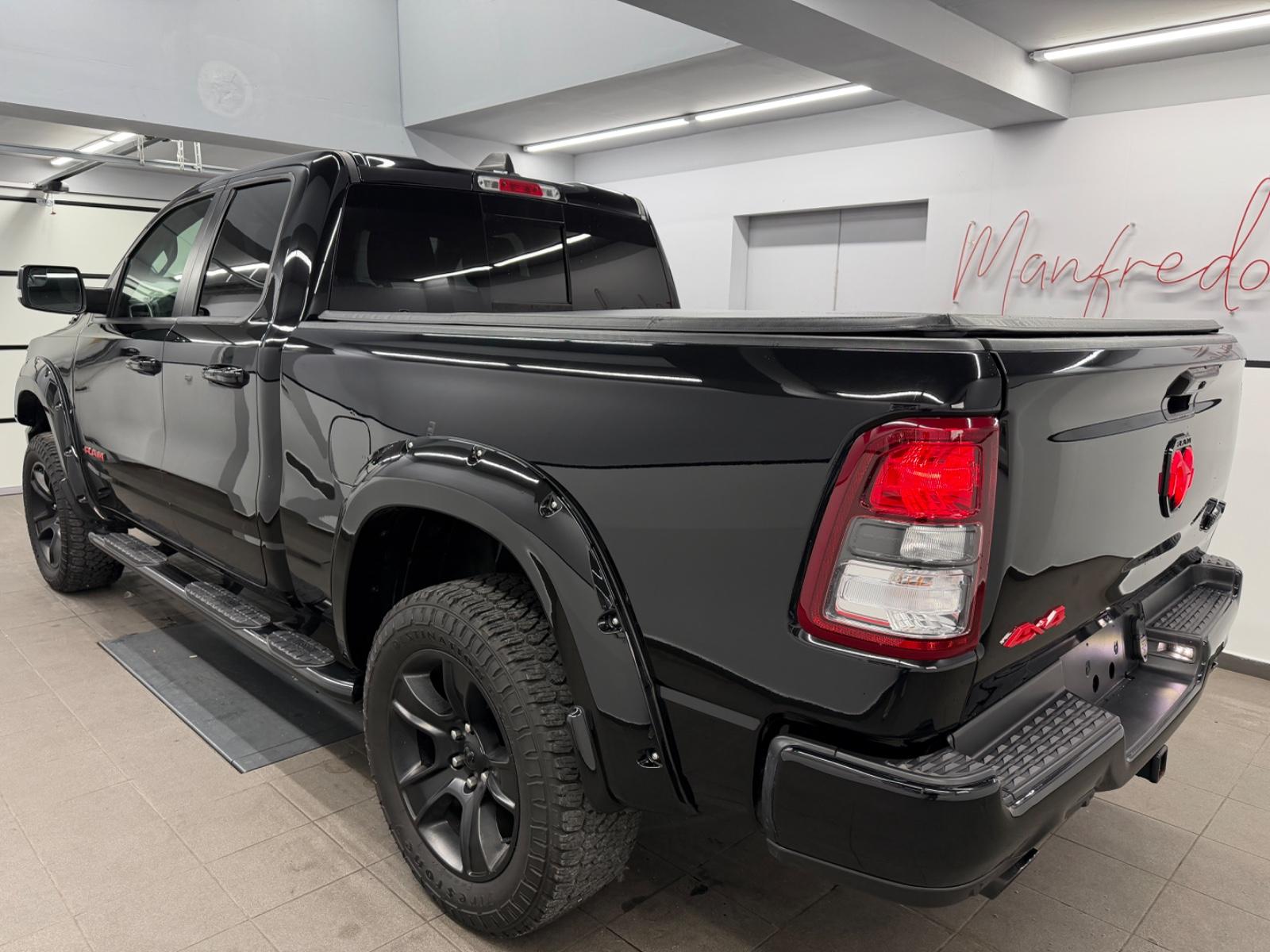 Dodge Ram 1500 5.7 V8 4X4 BigH QuadC*Lv2*Night Edition, миниатюра 4