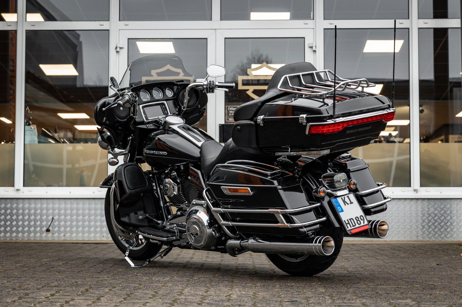 Fahrzeugabbildung Harley-Davidson ULTRA LIMITED LOW FLHTKL 103CUI - JEKILL&HYDE -