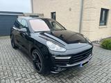Porsche Cayenne GTS mit Porsche Approved  - Porsche Gebrauchtwagen in Lübeck