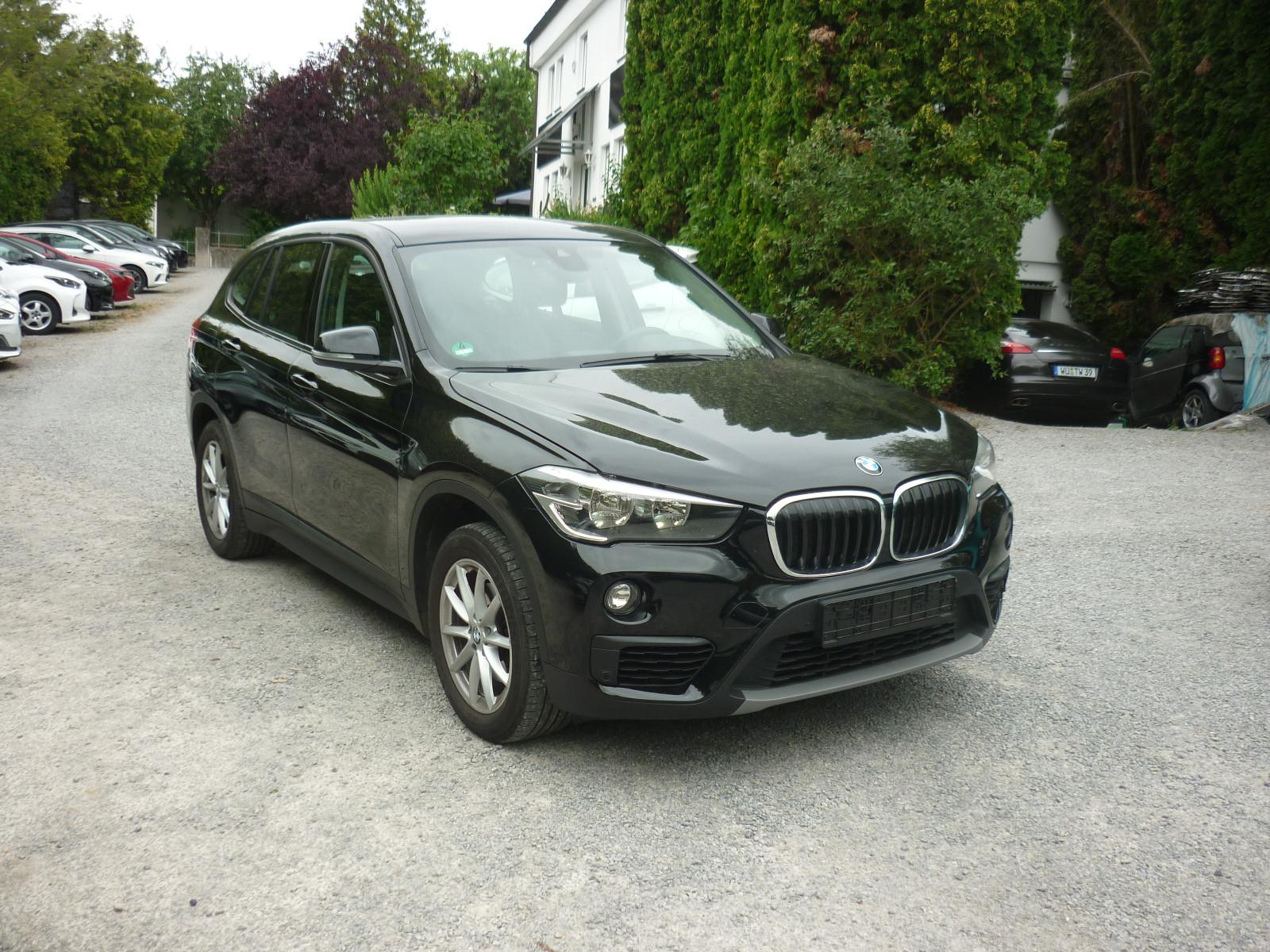 BMW X1s Drive 18 i Advantage Navi SHZ