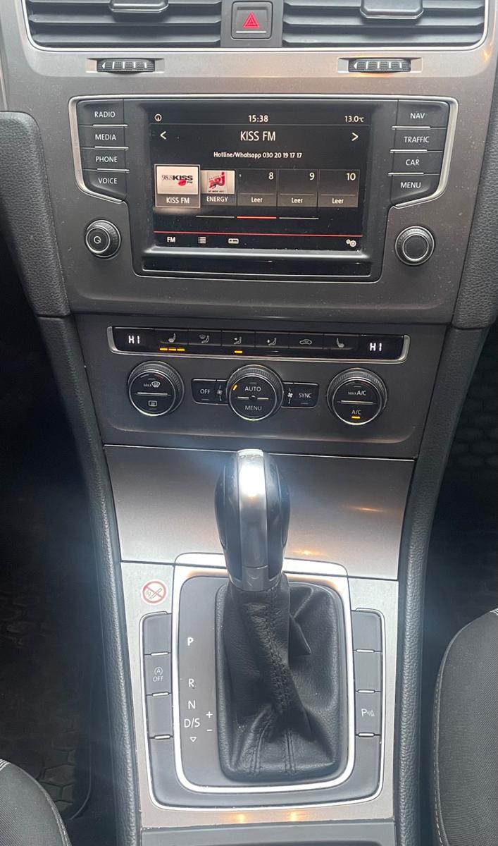 Volkswagen Golf 2015 — photo 18