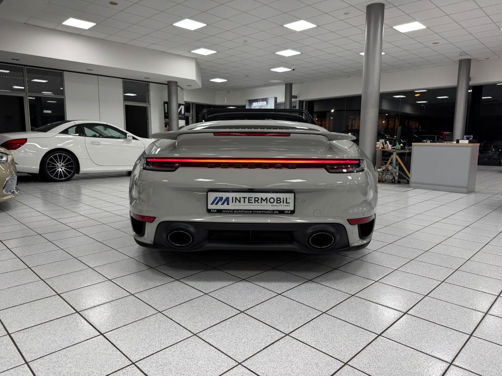 Porsche 992 911 Turbo S Cabrio*CHRONO*PCCB*PASM*NACHT*