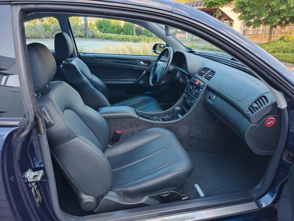 Mercedes-Benz CLK 200
