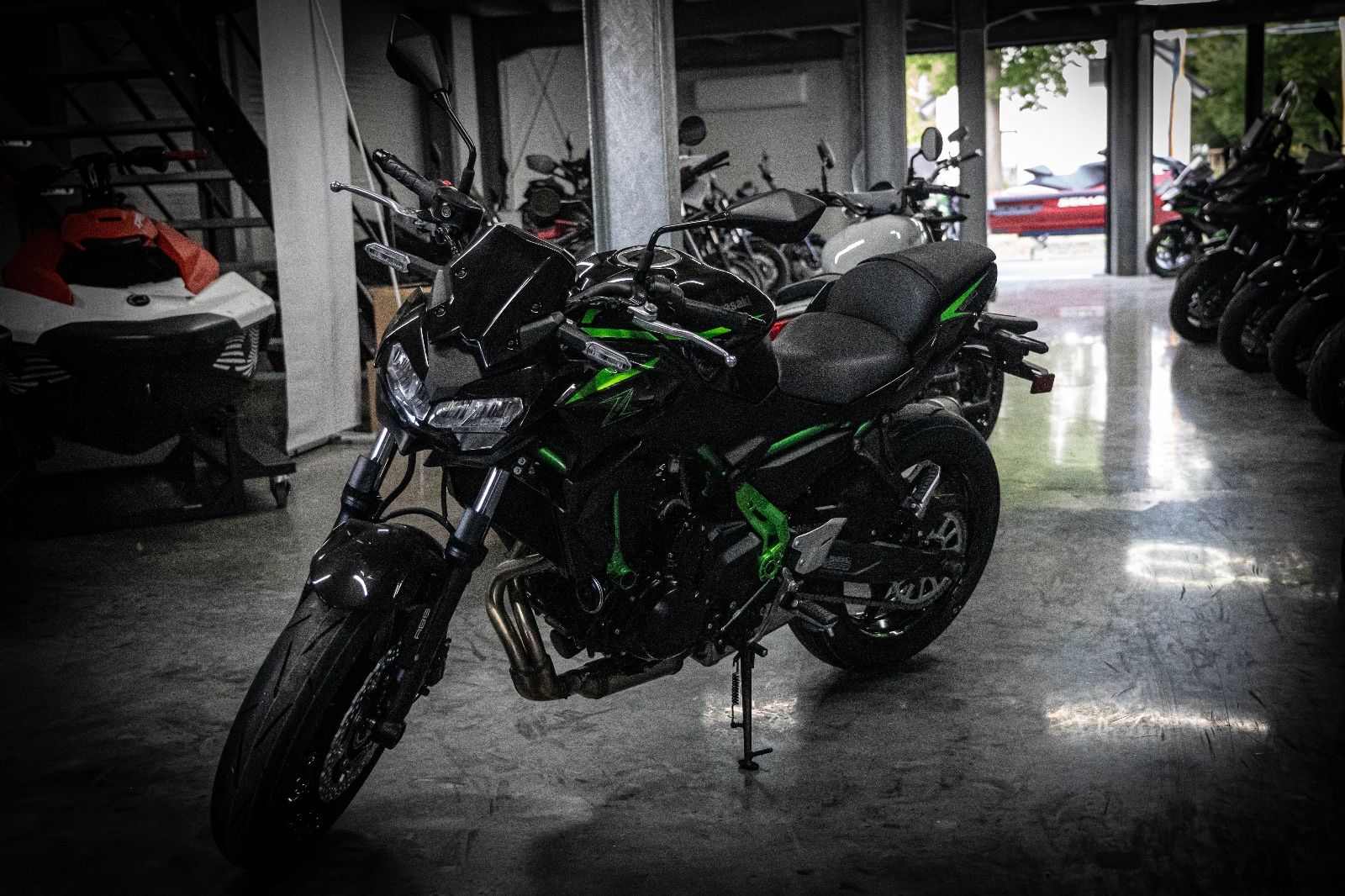 Fahrzeugabbildung Kawasaki Z650 Model 2025  4 Jahre Garantie