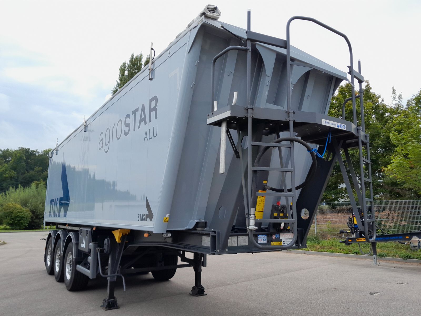 Fahrzeugabbildung Stas AgroStar 47,3 cbm Alu-Kippsattelauflieger