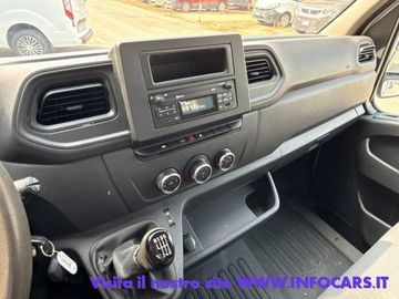 Renault Master - 11