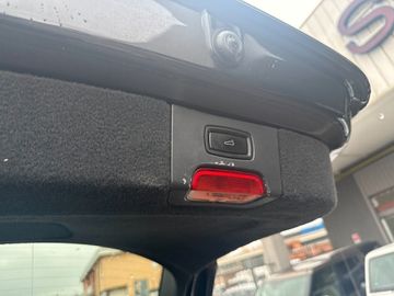 Porsche Cayenne - 9