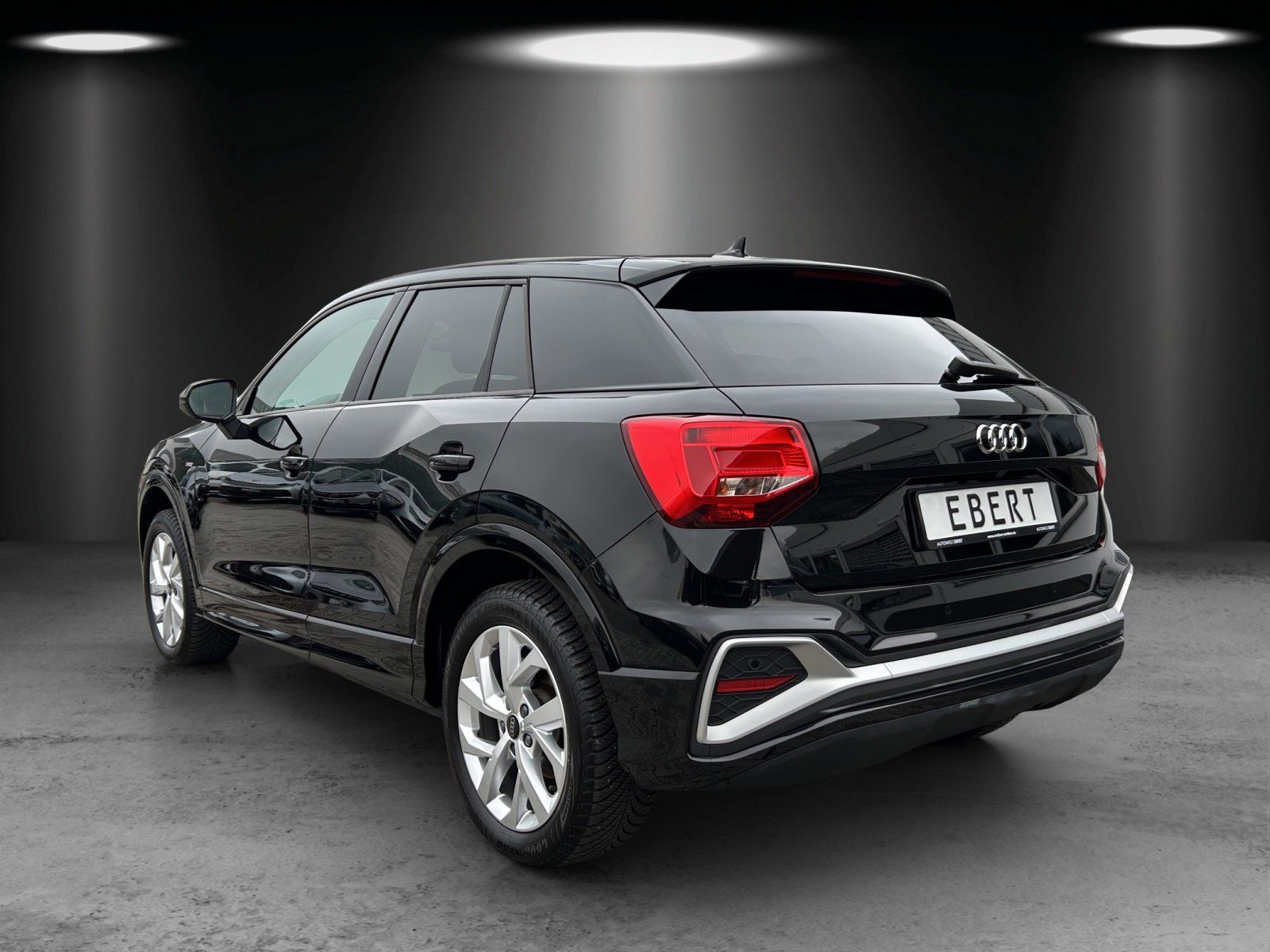 Fahrzeugabbildung Audi Q2 35 1.5 TFSI S-tronic S-line/MMI-Navi/LED/APS+