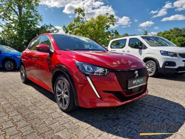 208 Elektro Allure Pack 136 Navi 1 Hand Scheckhe