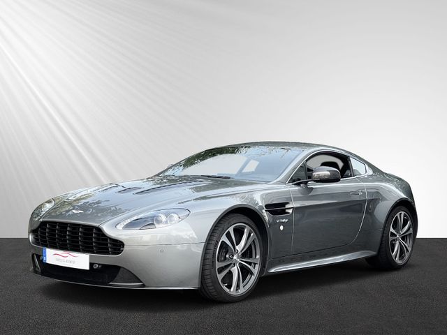 Aston Martin V12 Vantage 6.0 V12/Deutsch/Carbon/SCHALTER