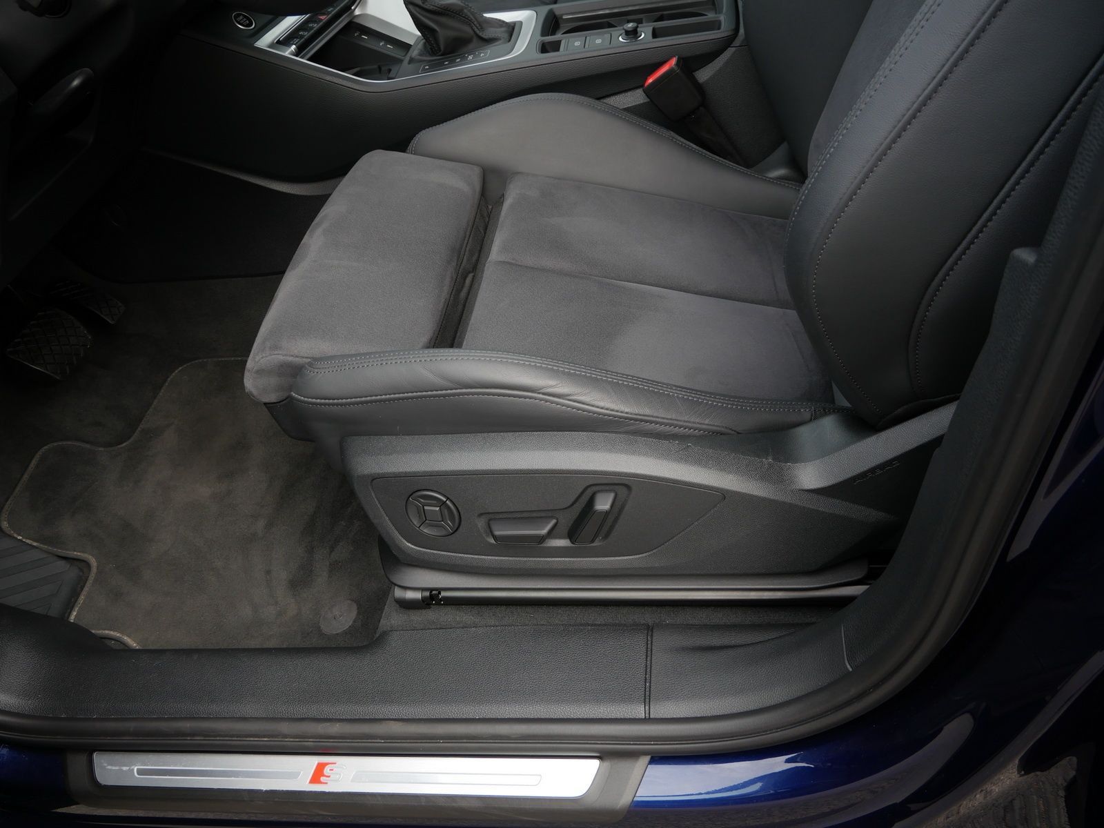 Audi Q3 - Bild 22