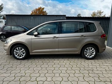 Volkswagen Touran - 7