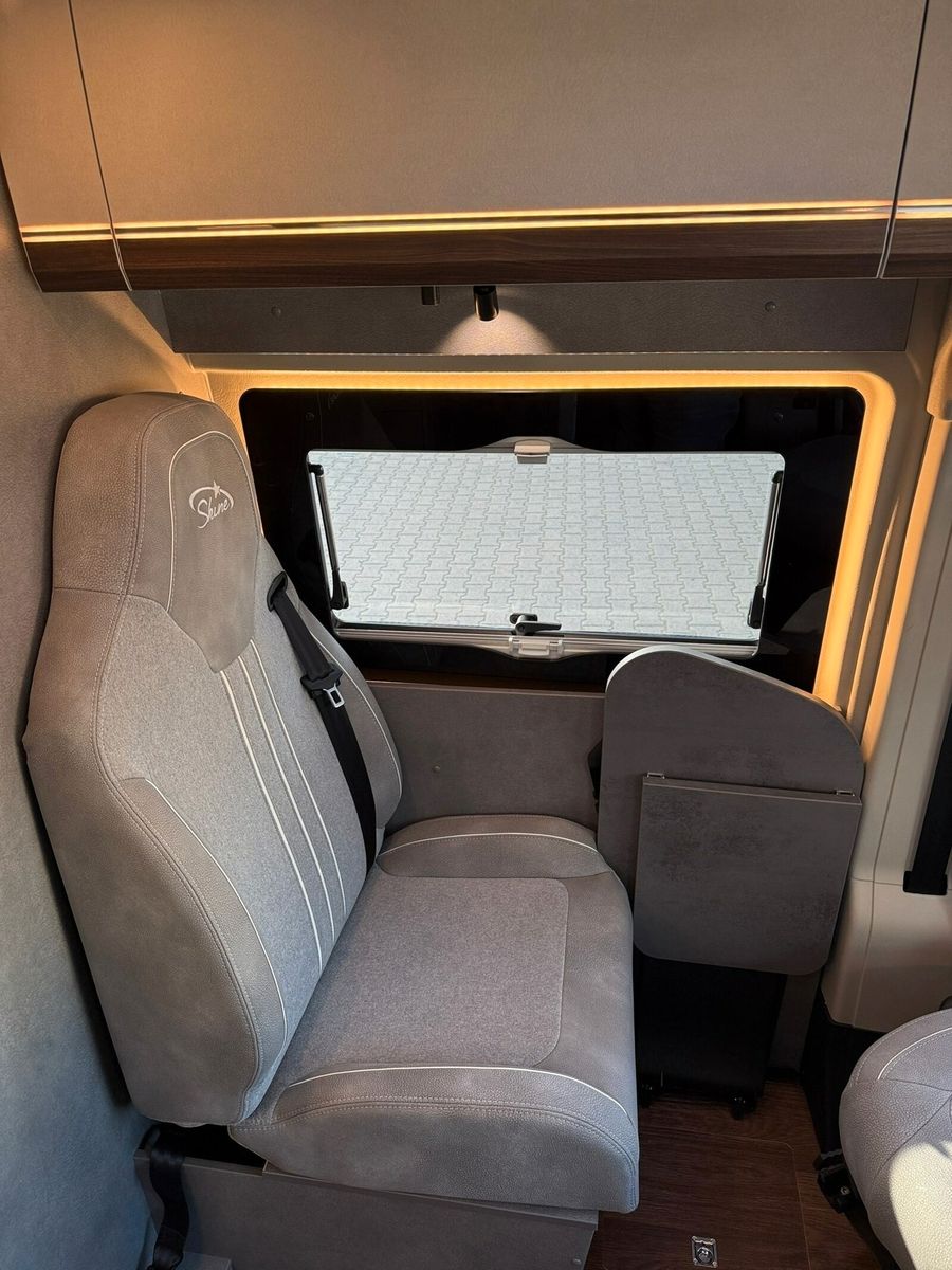 Fahrzeugabbildung Pössl Summit Shine 540 R Citroen 140 PS Premium Paket