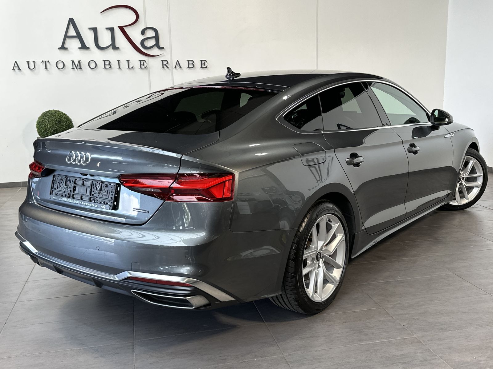 Fahrzeugabbildung Audi A5 SpB 40 TDI Quattro S-Line NAV+LED+ACC+HUD+KAM