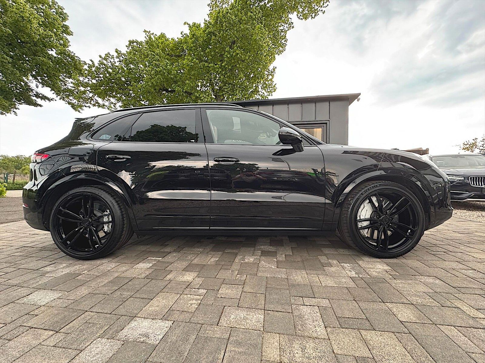 Fahrzeugabbildung Porsche Cayenne Turbo Black Edition *Matrix*ACC*TECHART*