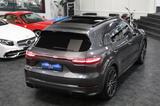 Porsche Cayenne GTS Carbon MY 2023  PZ Garantie bis 2028 - gebrauchte Porsche Cayenne aus dem Jahr 2022