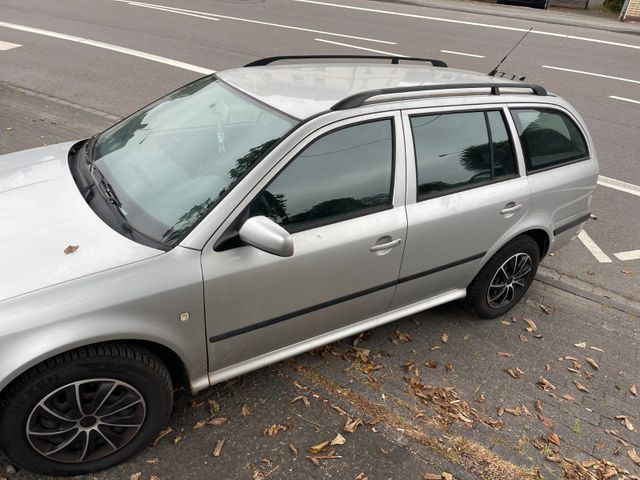 Skoda Octavia Combi 1.9 TDI 74kW