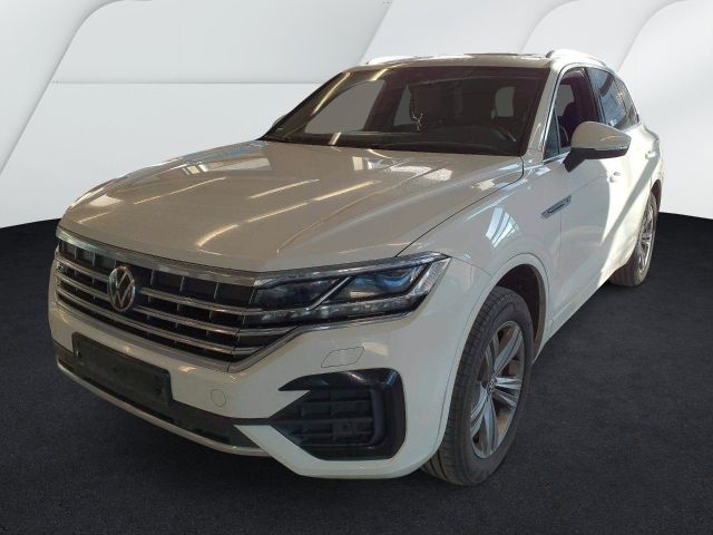 Volkswagen Touareg R-Line 4Motion Pano