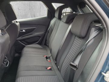 Peugeot 3008 Active Pack 1.2 PureTech 130 Kam.+KeyLess