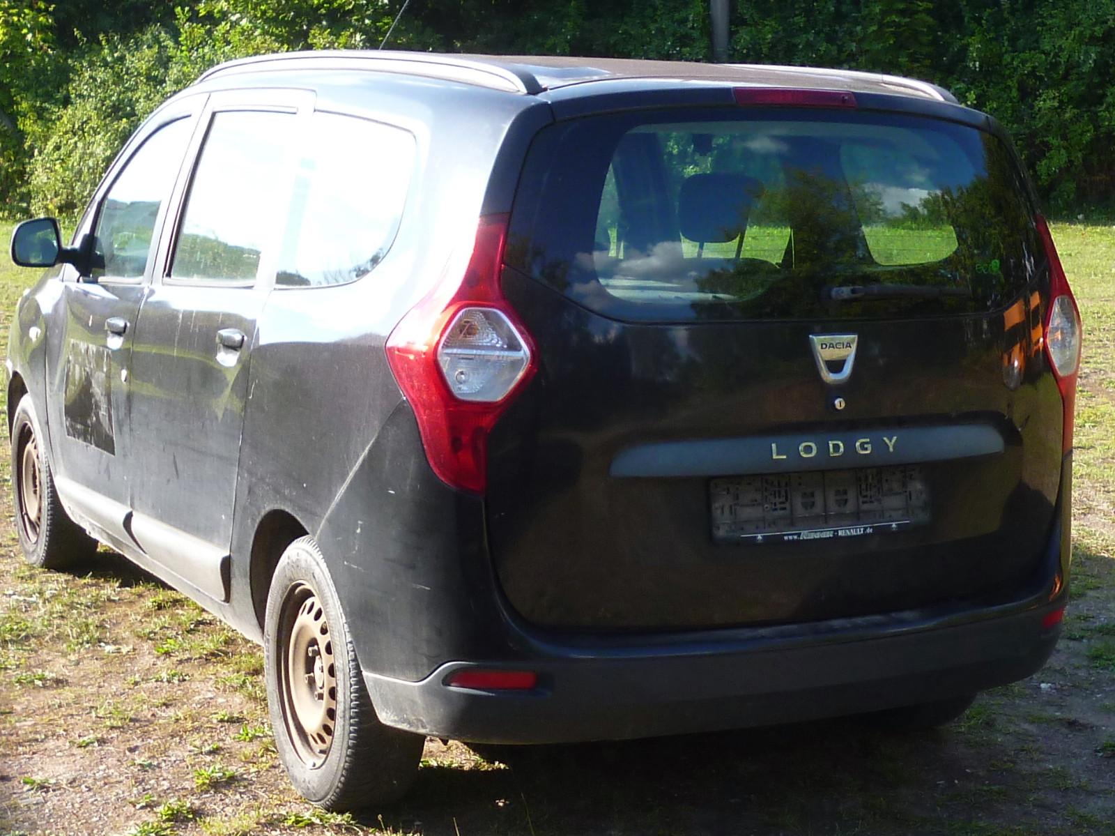 Dacia Lodgy 2013 — engine 1.461 cm³, 107 HP (79kW)