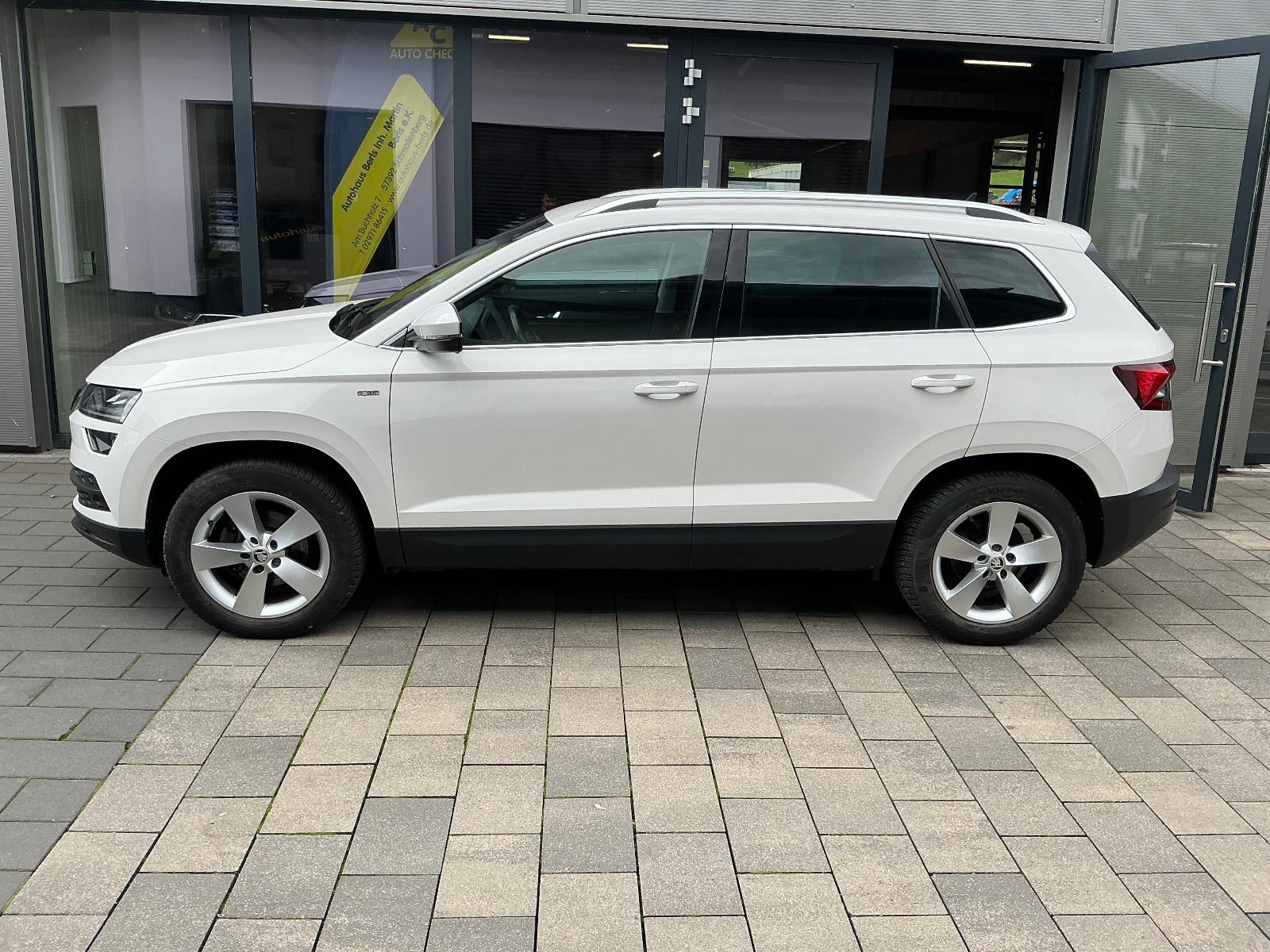 Skoda Karoq Ambition AHK+LED+TEMPOMAT+NAVI+CARPLAY