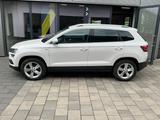 Skoda Karoq Ambition AHK+LED+TEMPOMAT+NAVI+CARPLAY - Skoda Karoq Ambition mit Diesel-Antrieb
