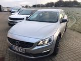 Volvo V60 D4 aut. 190PS Cross Country Momentum *TOP* - Volvo V60: Limousine