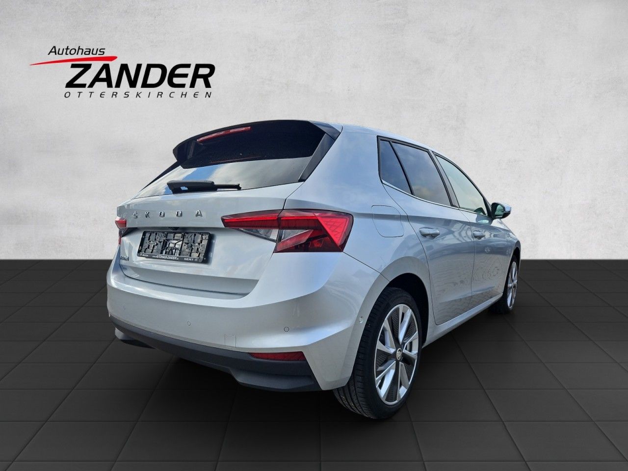Fahrzeugabbildung SKODA Fabia TSI Style 81 kW LED/NAVI/ACC/SHZ/LHZ