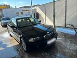 BMW E46 323ci - BMW 323 aus 2000: Coupe, 323ci