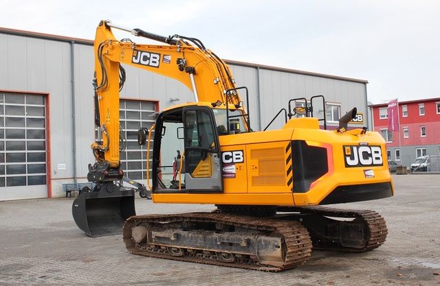 JCB 220X LC