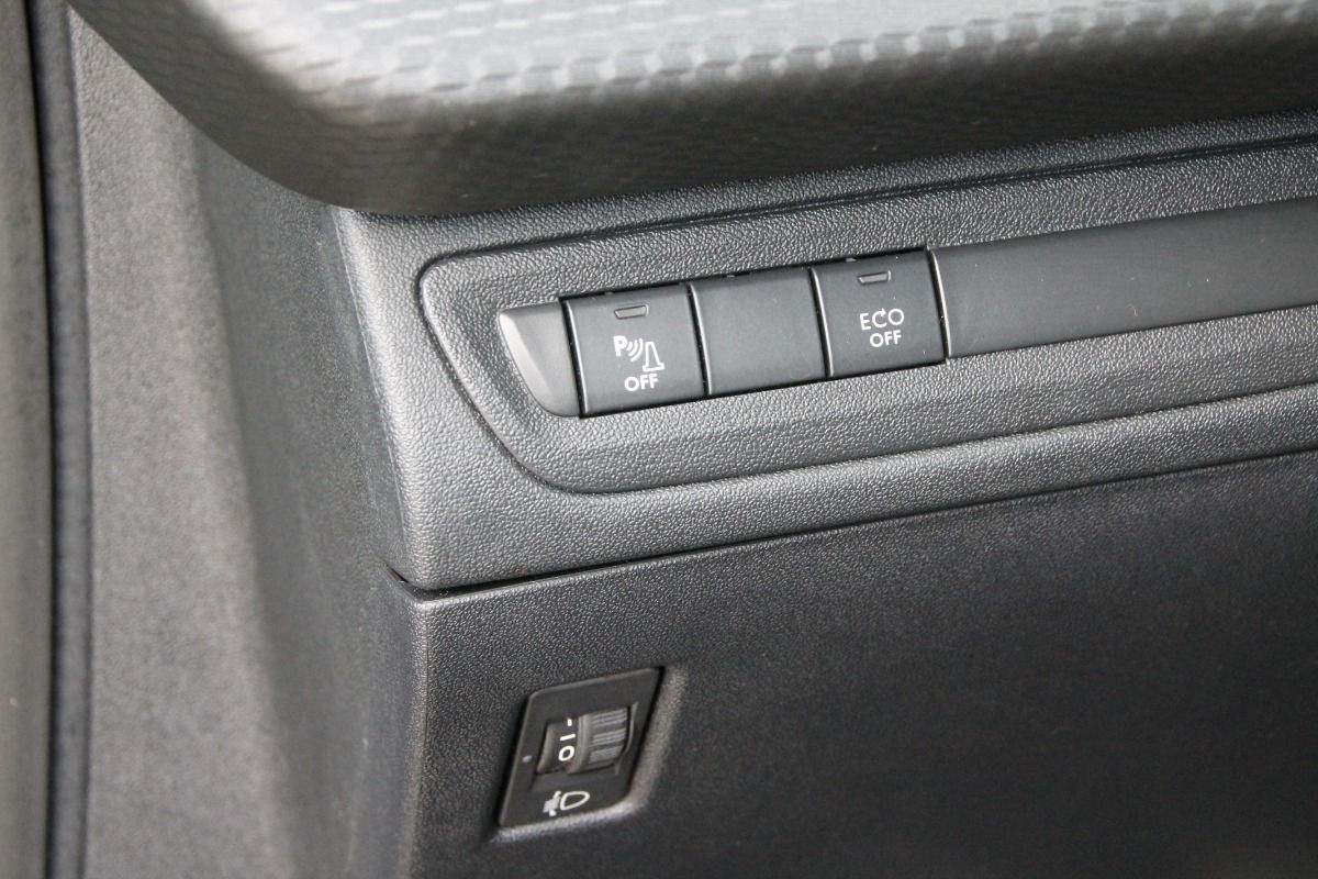 Fahrzeugabbildung Peugeot 2008 Allure