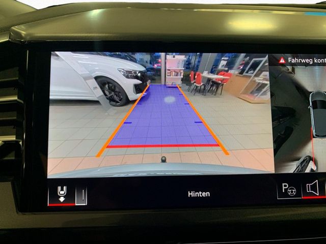 Q4 e-tron 55 QUATTRO S LINE MATRIX+PANO+AHK+AUGM